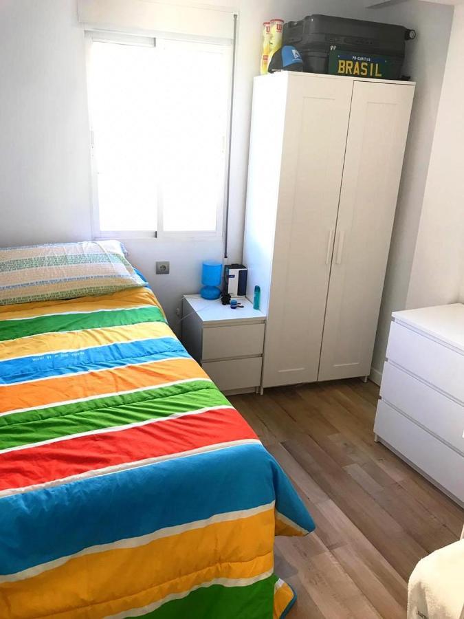 Malaga Centro - La Trinidad Apartment Exterior foto